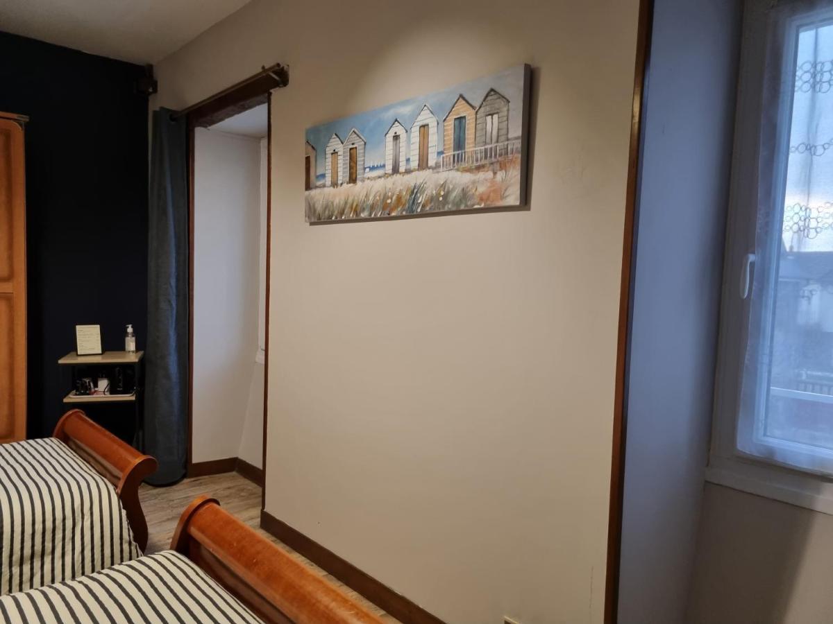 La Demeure De Cathy Bed & Breakfast แซ็งโล ภายนอก รูปภาพ